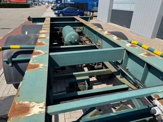 Van Hool 20 Ft Container Chassis, Full Steel, Perfect Condition, 8 Tyers 1984 - N/A obrazek 9