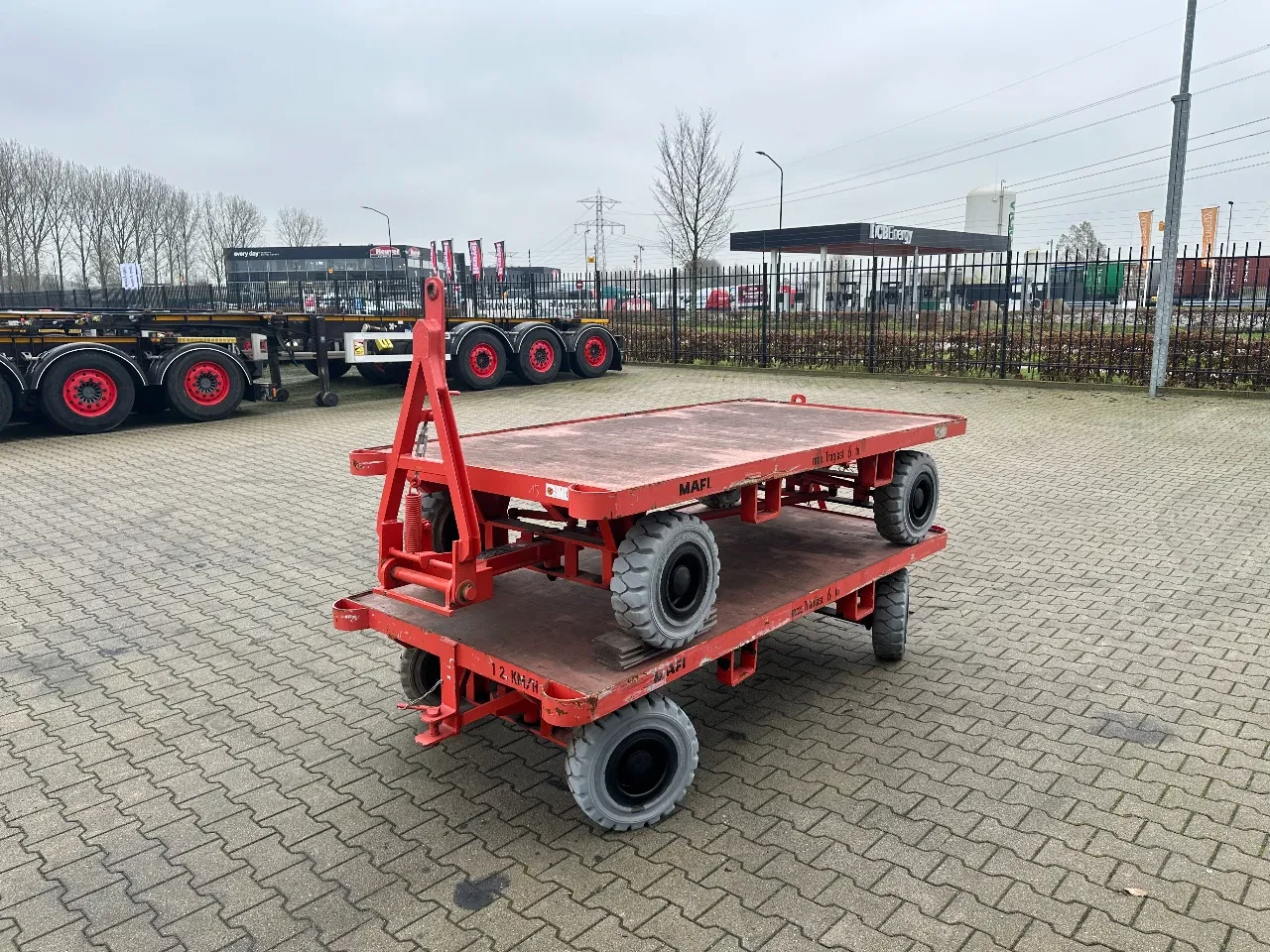 Mafi 2016 - stack of 2x double-steered and connectable heavy-duty trailers with 6000kg loading capacity, 9x available afbeelding 6