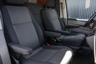 Volkswagen Transporter 2021 - T6.1 2.0 TDI BULLI | L1H1 | 150PK | LED | Automaat | Camera | Carplay | PDC | Trekhaak obrazek 13