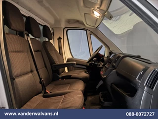 Peugeot Boxer 2022 - 2.2 BlueHDi 141pk Bakwagen 436cm Lang Laadklep Euro6 Airco | Cruisecontrol | 1055kg laadvermogen imagem 6