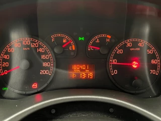 Fiat Punto 2005 - 1.4-16V Dynamic - Elektr.Ramen - Airco obrazek 12