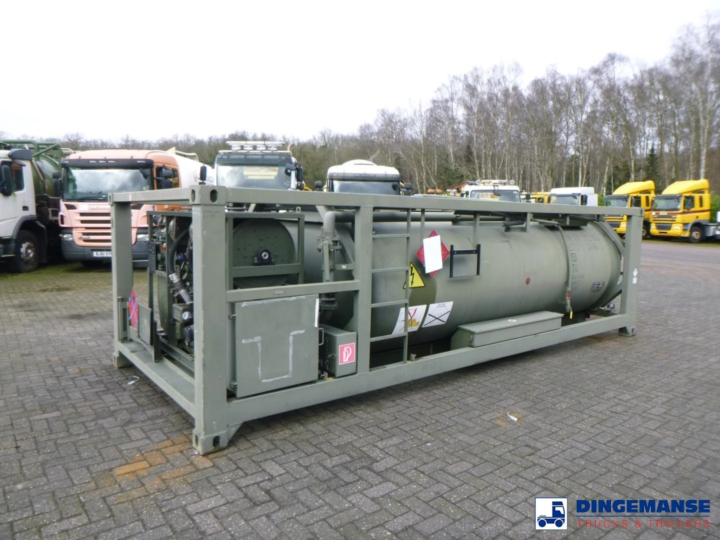WEW (Westerwälder Eisenwerk) Fuel (kerosene, diesel) tank container 20 ft. inox 10 m3 / 1 comp + pump 2009 imagen 1