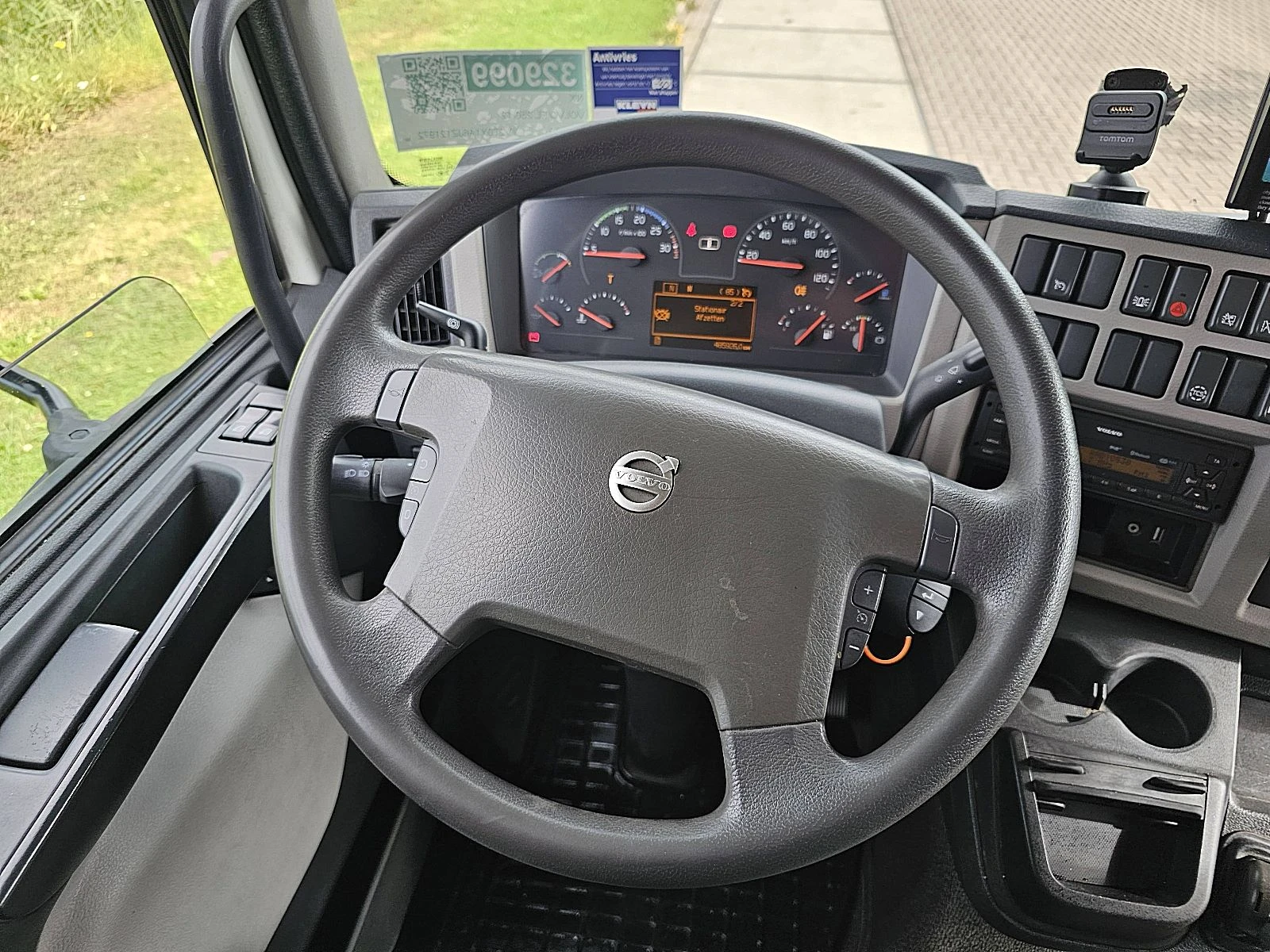 Volvo 2018 - FL 250.12 изображение 10