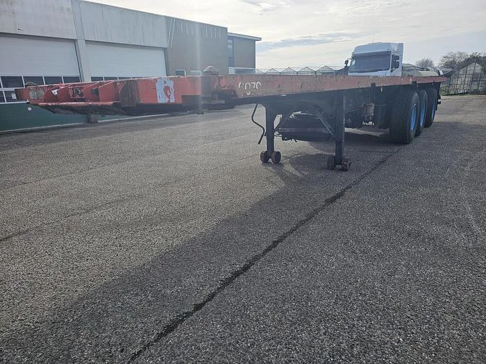Groenewegen DRO 15-28 | Heavy duty trailer |twistlocks for container 40 ft 2 x 20 ft 20 ft mid.| saf Drum | hardwood floor. 1995 Bild 1
