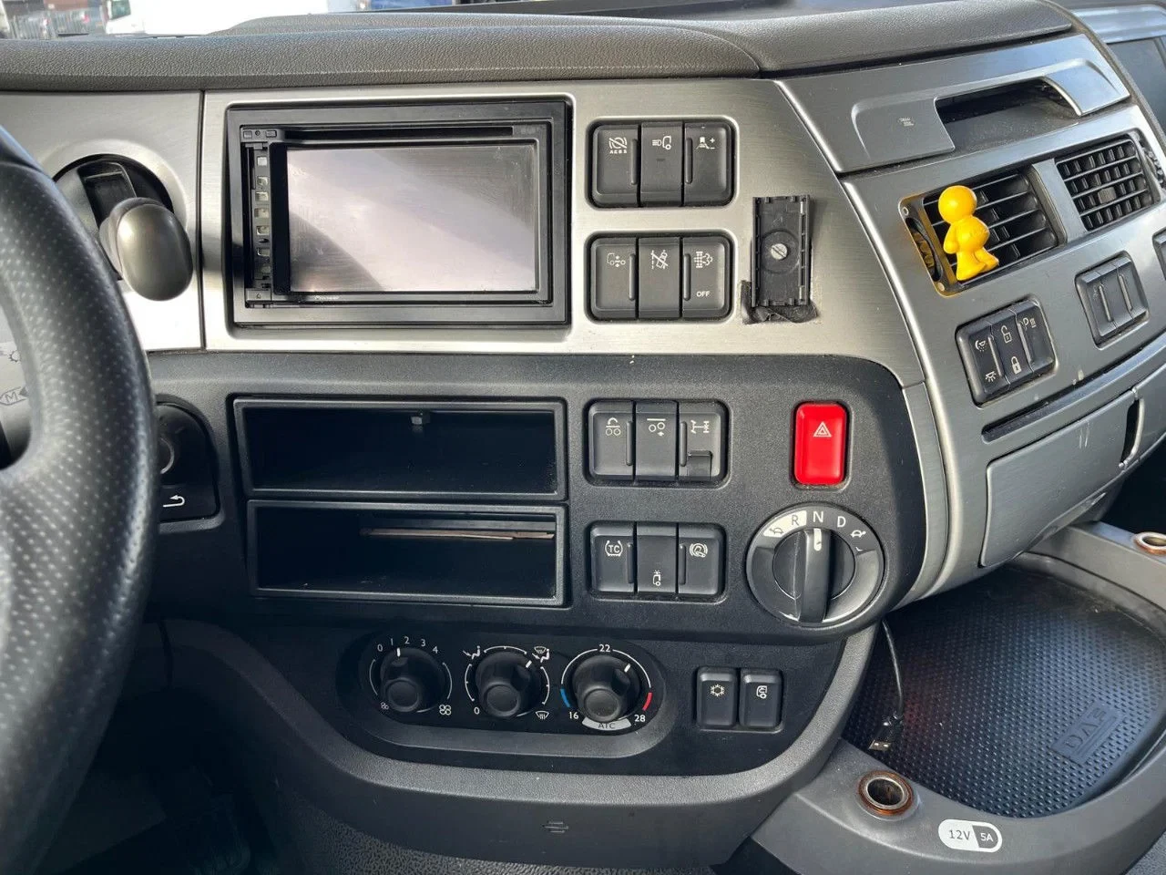 DAF XF 440 2016 - FAN Euro 6 inclusief Cuppens trailer изображение 34