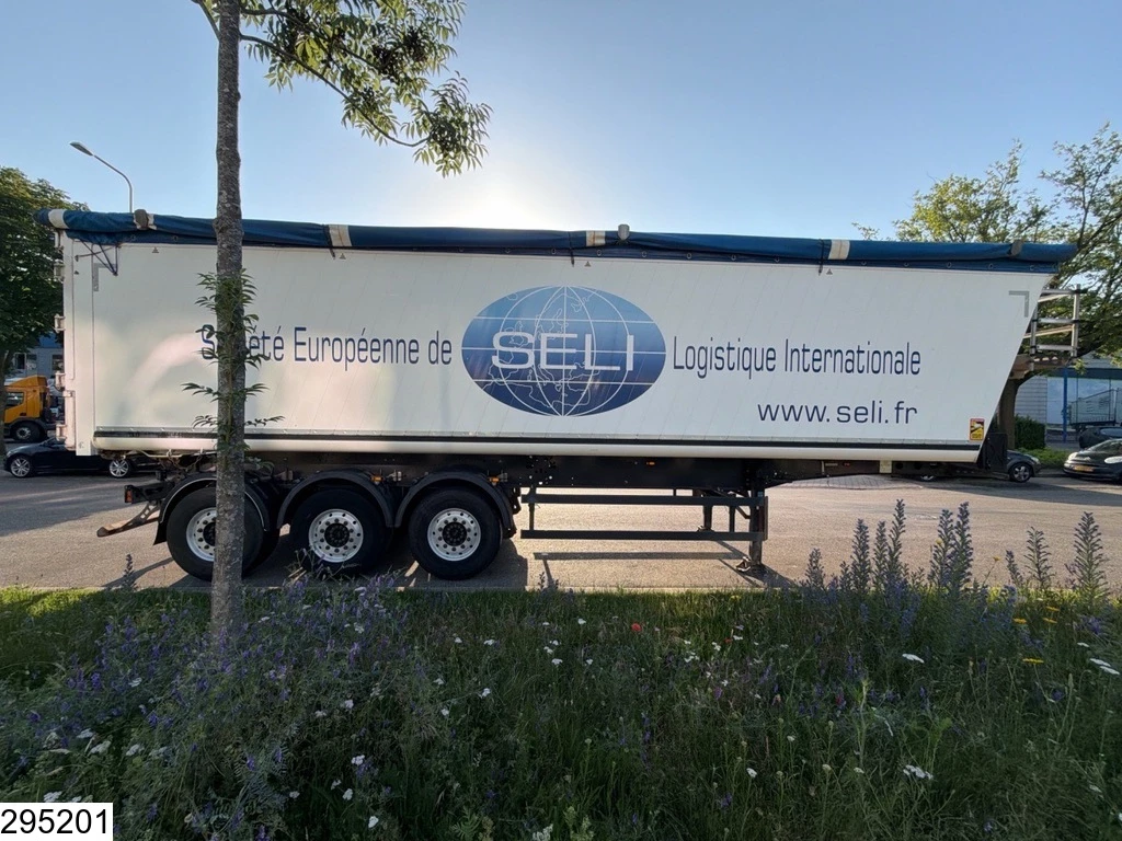 Schmitz Cargobull 2017 - kipper obrázek 4