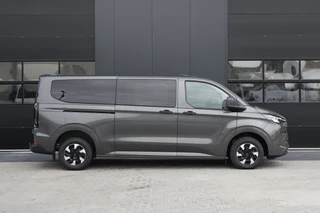 Ford Transit Custom 2026 - 340 2.5 PHEV L2H1 Kombi Trend 9 zits - 2x Schuif - Navi - Trekhaak - LED - Stoel-stuurverwarming - Prijs exclusief BTW - Rijklaar image 4