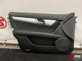 Mercedes-Benz N/A - Occ set interieur met zetels W204 Mercedes bild 25