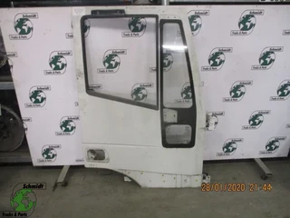 Iveco Eurocargo - 504034092 RECHTS na prodej