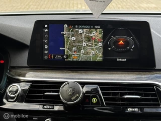 BMW 5 Series 2018 - 540i High Executive image 21