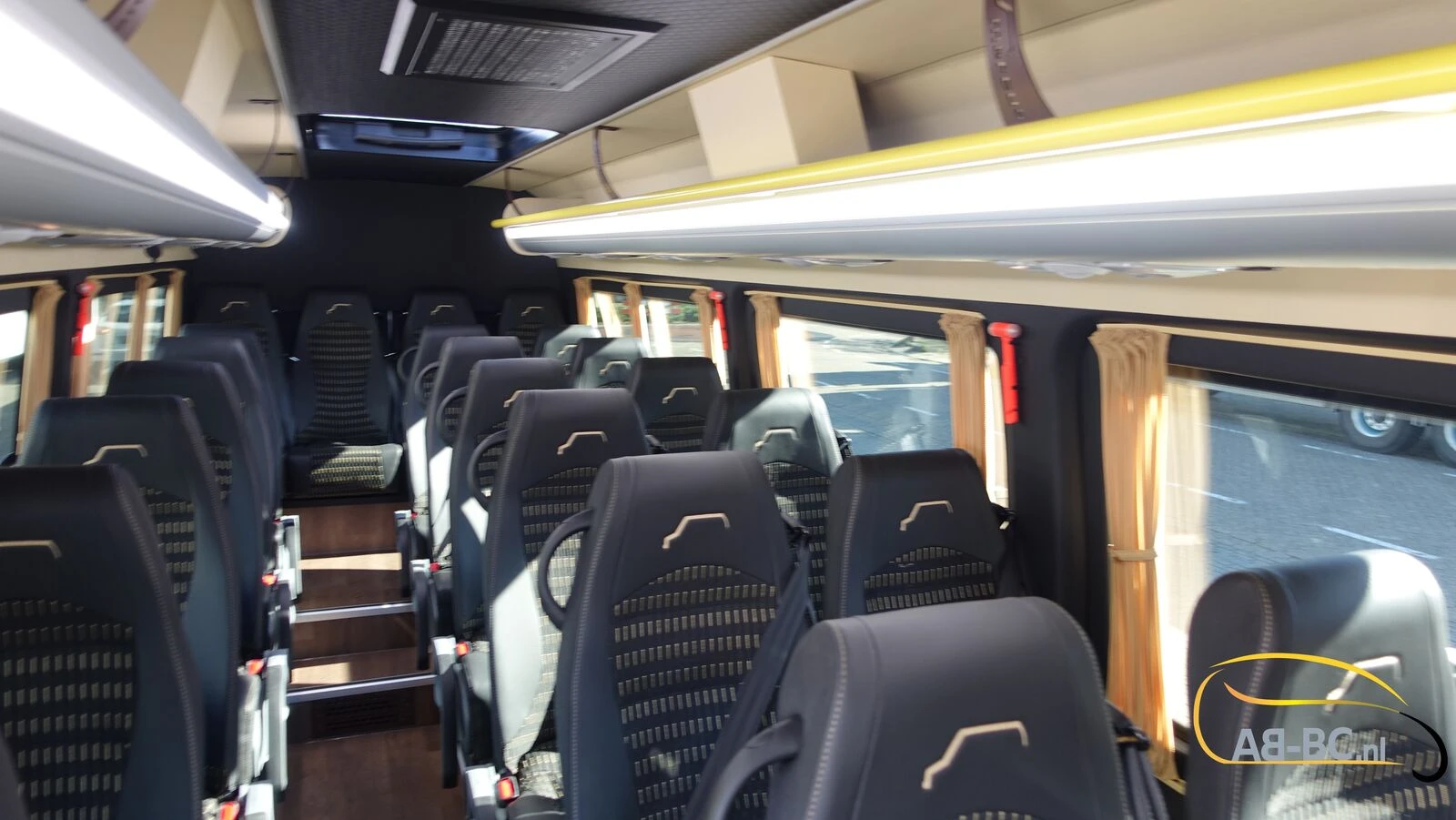 Mercedes-Benz Sprinter 2026 - NEW 519 CDI - 24 Seats EURO 6 zdjęcie 65