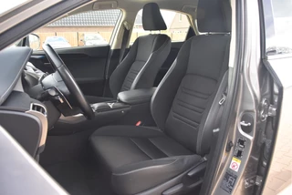 Lexus NX 2018 - 300h AWD | Safety Pack | Trekhaak zdjecie 8