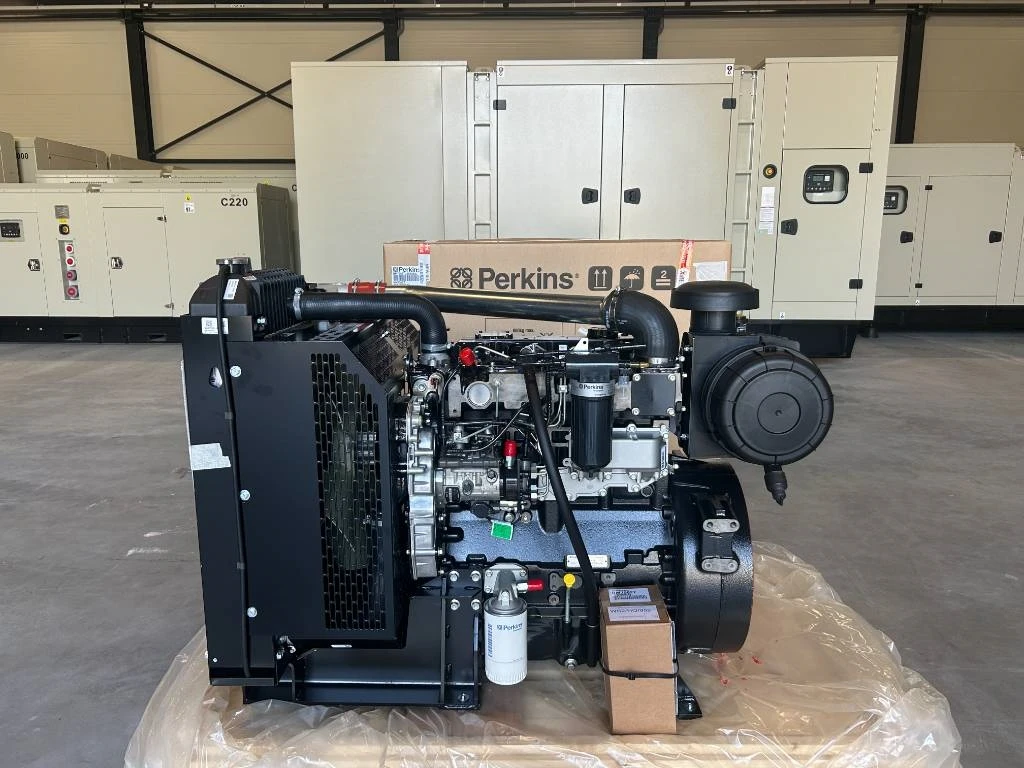 Perkins 2025 - 1104D-44TA - Diesel Engine - New - DPX-25088 immagine 1