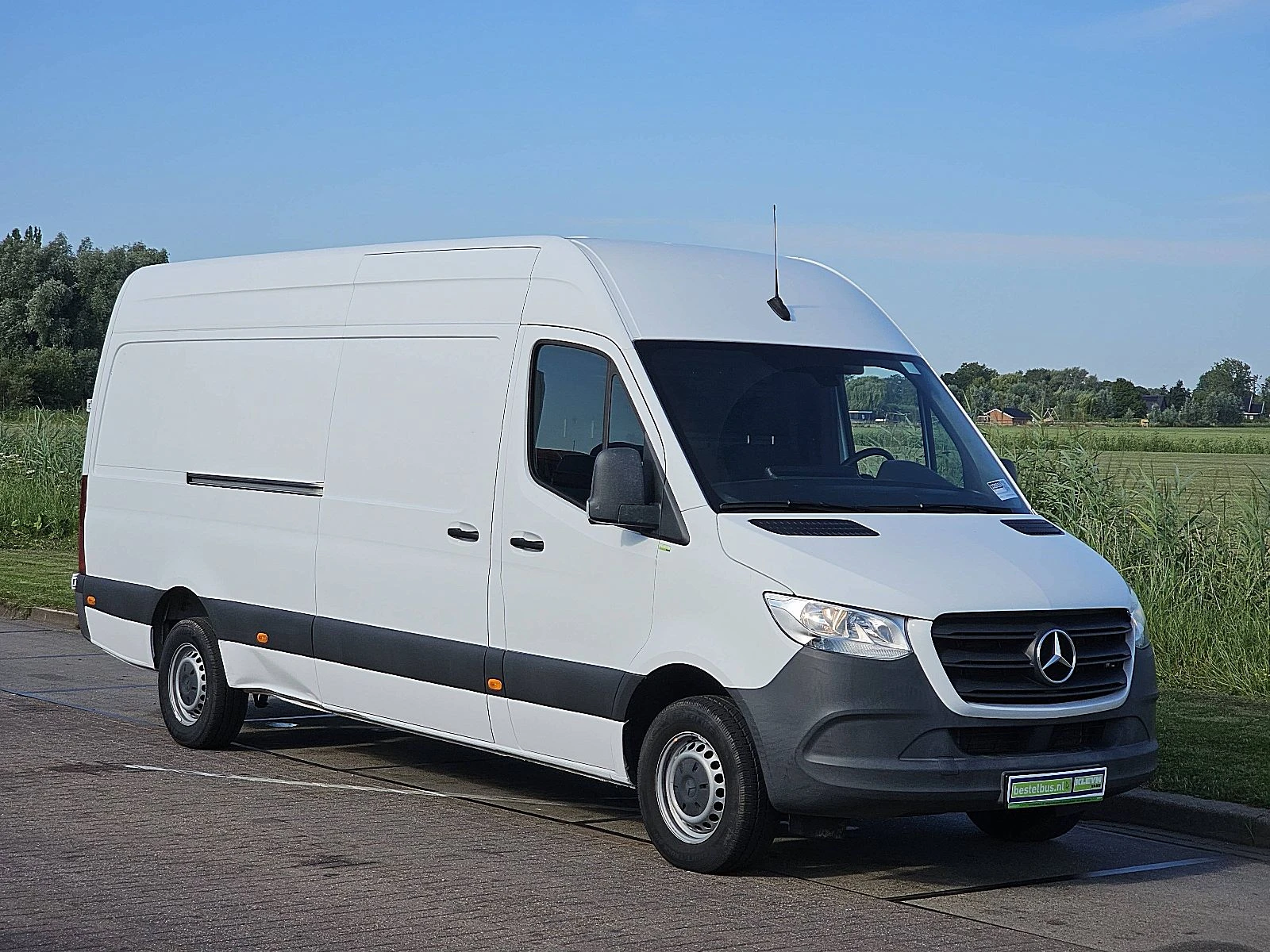 Mercedes-Benz Sprinter 2021 - 317 image 5