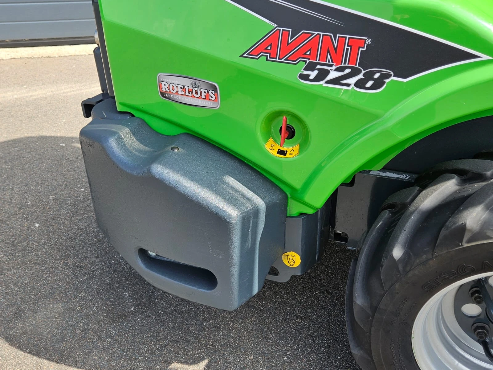 Avant 2024 - 528 TDL+ mini-shovel afbeelding 11