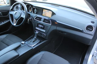 Mercedes-Benz C-Klasse 2011 - Coupé 180 AUT7 Ambition NAVI 18'' <<ZEER NETTE AUTO>> afbeelding 15