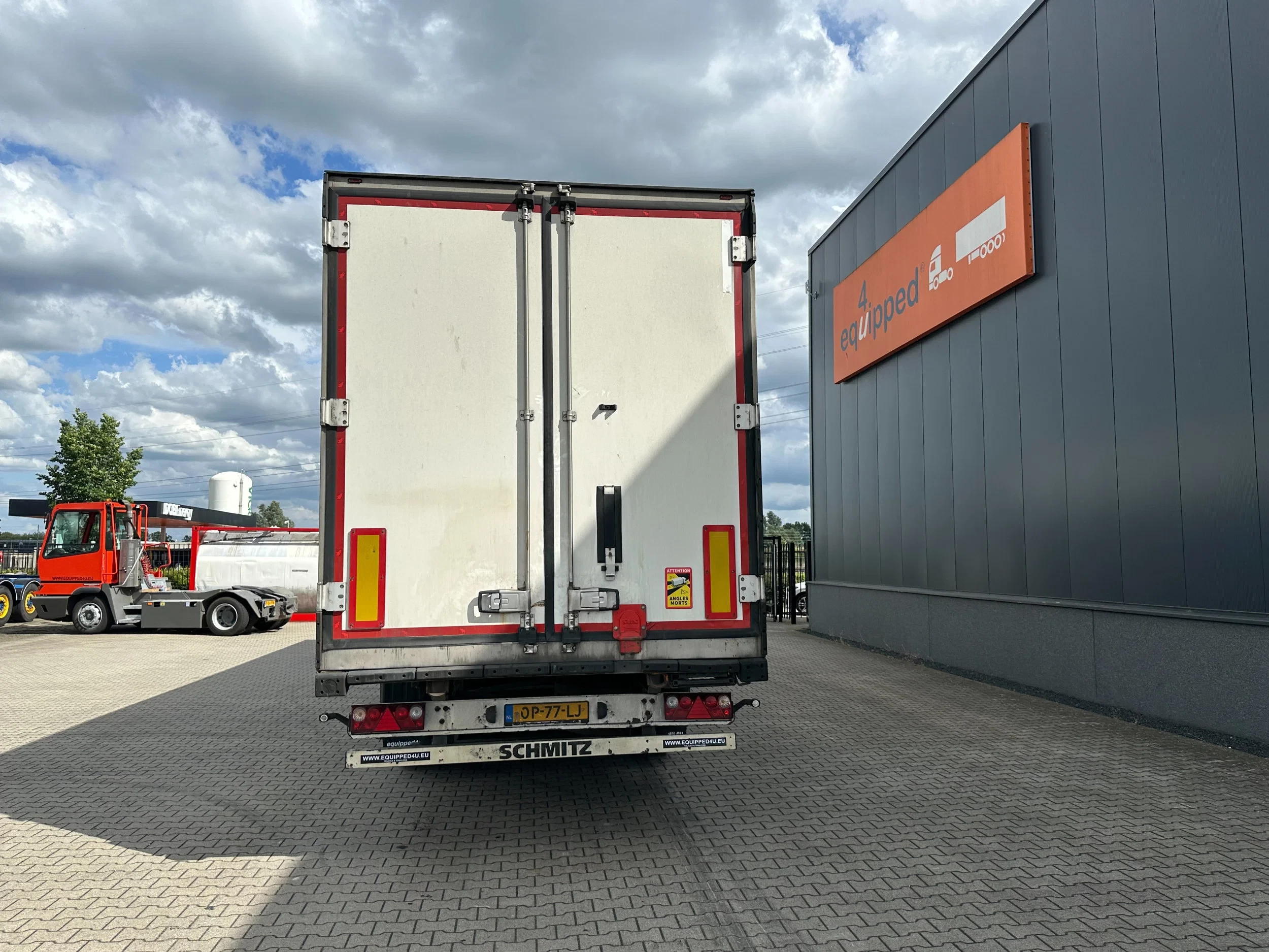 Schmitz Cargobull 2016 - CARRIER VECTOR 1550 D/E / SAF DISCBRAKES / PALLETBOX / NL-TRAILER / APK: 11-2026 imagen 4