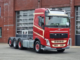 Volvo FH 2020 - 13.540 Globetrotter 8x4*4 - Chassis - 3.7 WB - Full air - PTO obrazek 1
