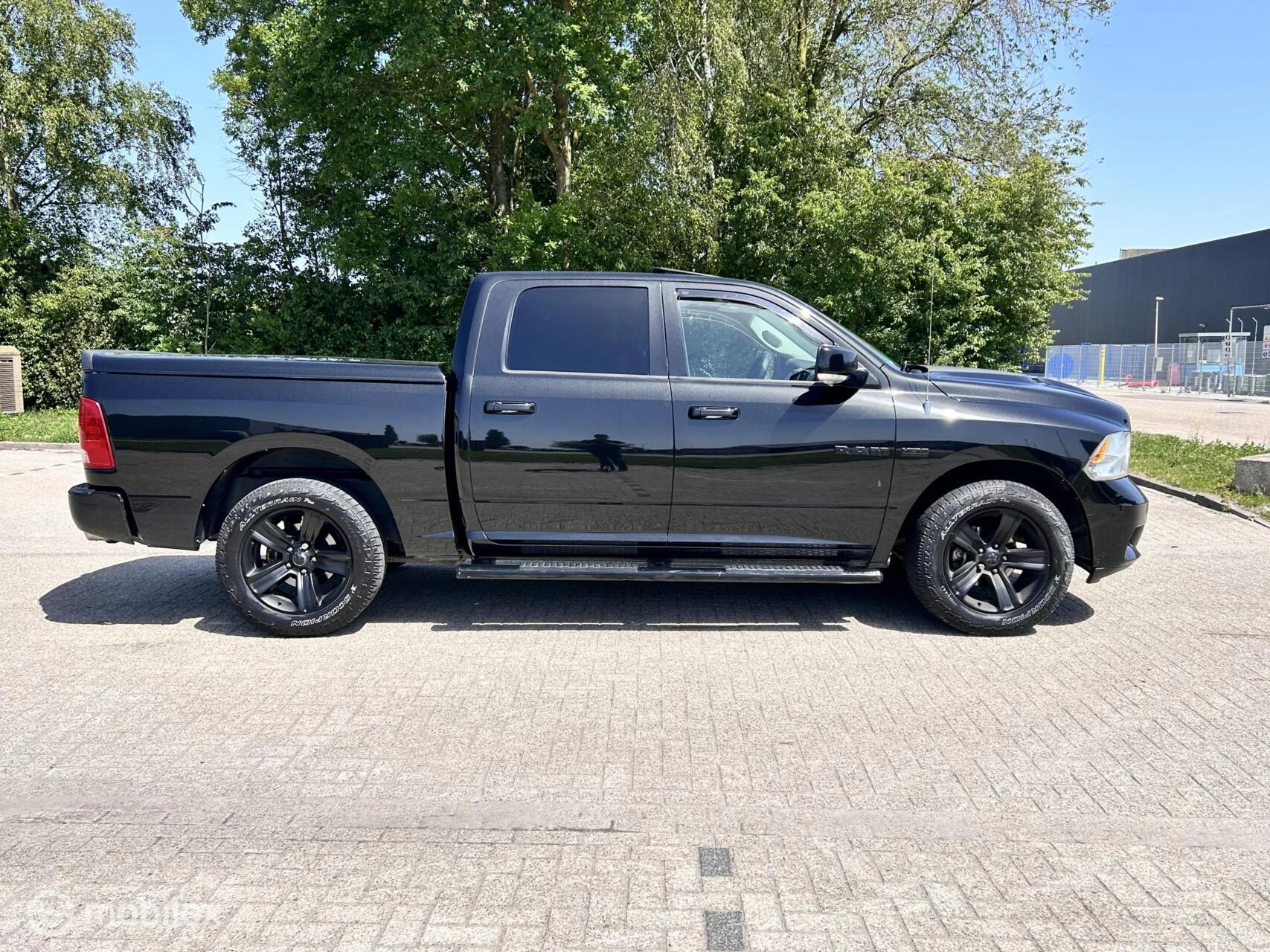 Dodge Ram 1500 2011 - 5.7 V8 Crew Cab sport Black edition afbeelding 5