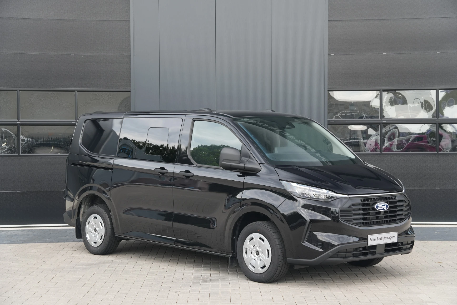 Ford Transit Custom 2025 - 320 2.0 TDCI L1H1 Trend DC 136pk - INCLUSIEF BPM - 2x Schuif - Stoel/stuurverwarming - Cruise - Navi - Camera - Rijklaar immagine 3