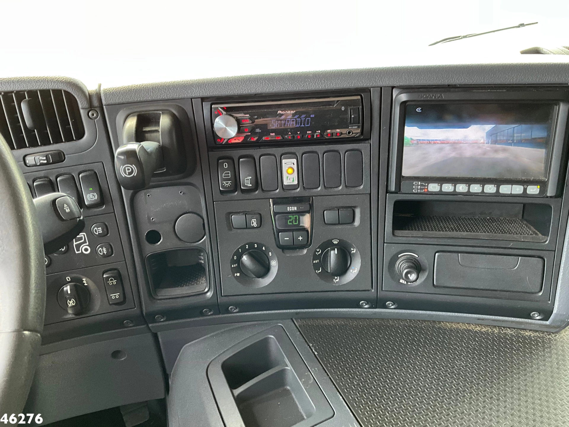 Scania P 2013 - 320 HMF 14 Tonmeter Z-kraan Just 173.443 km! image 20