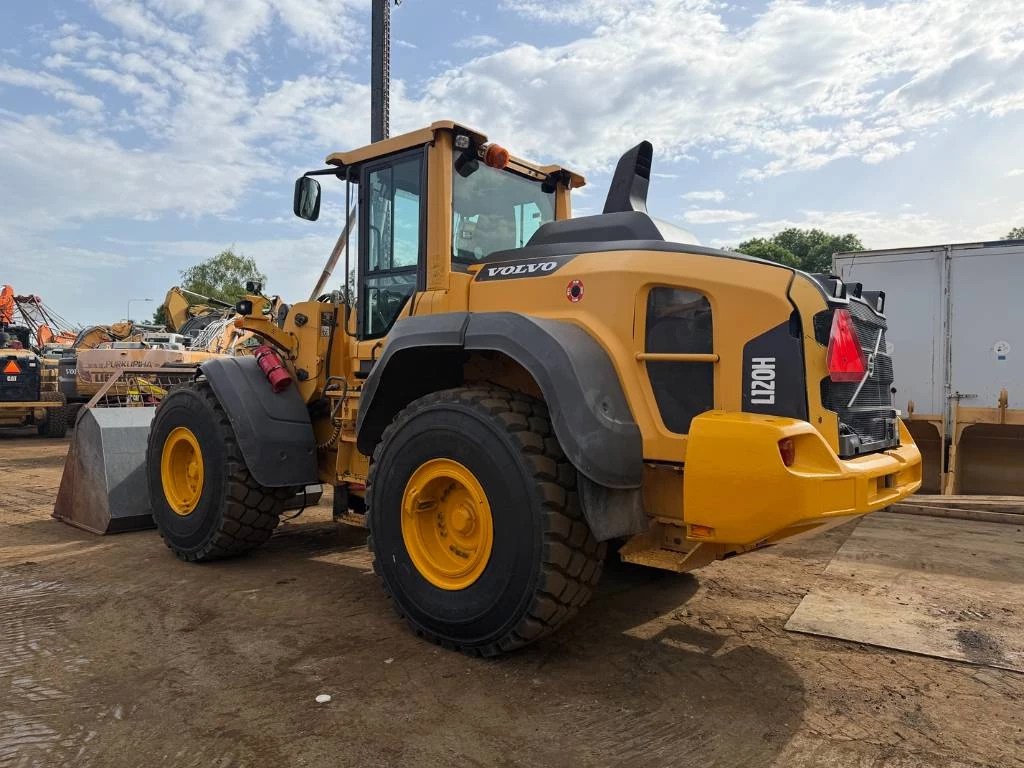 Volvo 2014 - L120H immagine 3