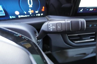 Ford Transit Custom 2025 - 320L 2.5 PHEV 233PK L2H1 Limited 8 Persoons PHEV Automaat obrazek 27