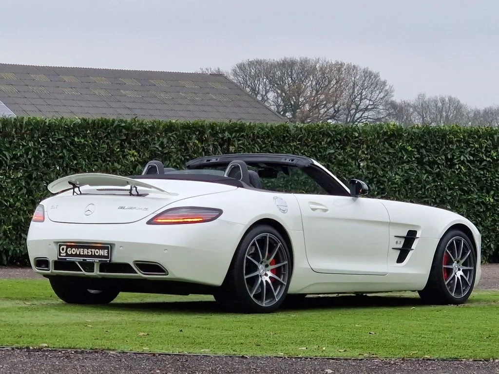 Mercedes-Benz SLS 2013 - GT 6.3 AMG Roadster - Full spec - German registration obrázek 31