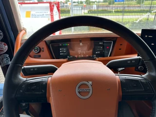 Volvo FH 2021 - 500 FH 500 Globetrotter / NEW MODEL / FULL AIR / TURBO COMPOUND / SHOW TRUCK / SPECIAL INTERIOR bild 20
