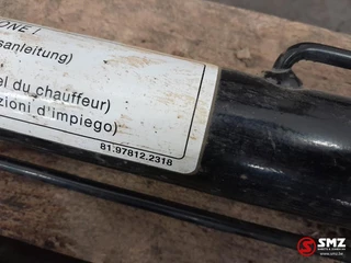 MAN TGX - Occ cabinekantelmechanisme MAN 81978122318 obrazek 3