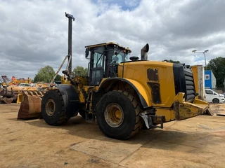 Cat 2019 - 972 M afbeelding 3 miniatuur