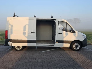 Mercedes-Benz Sprinter 2021 - 211 bild 13