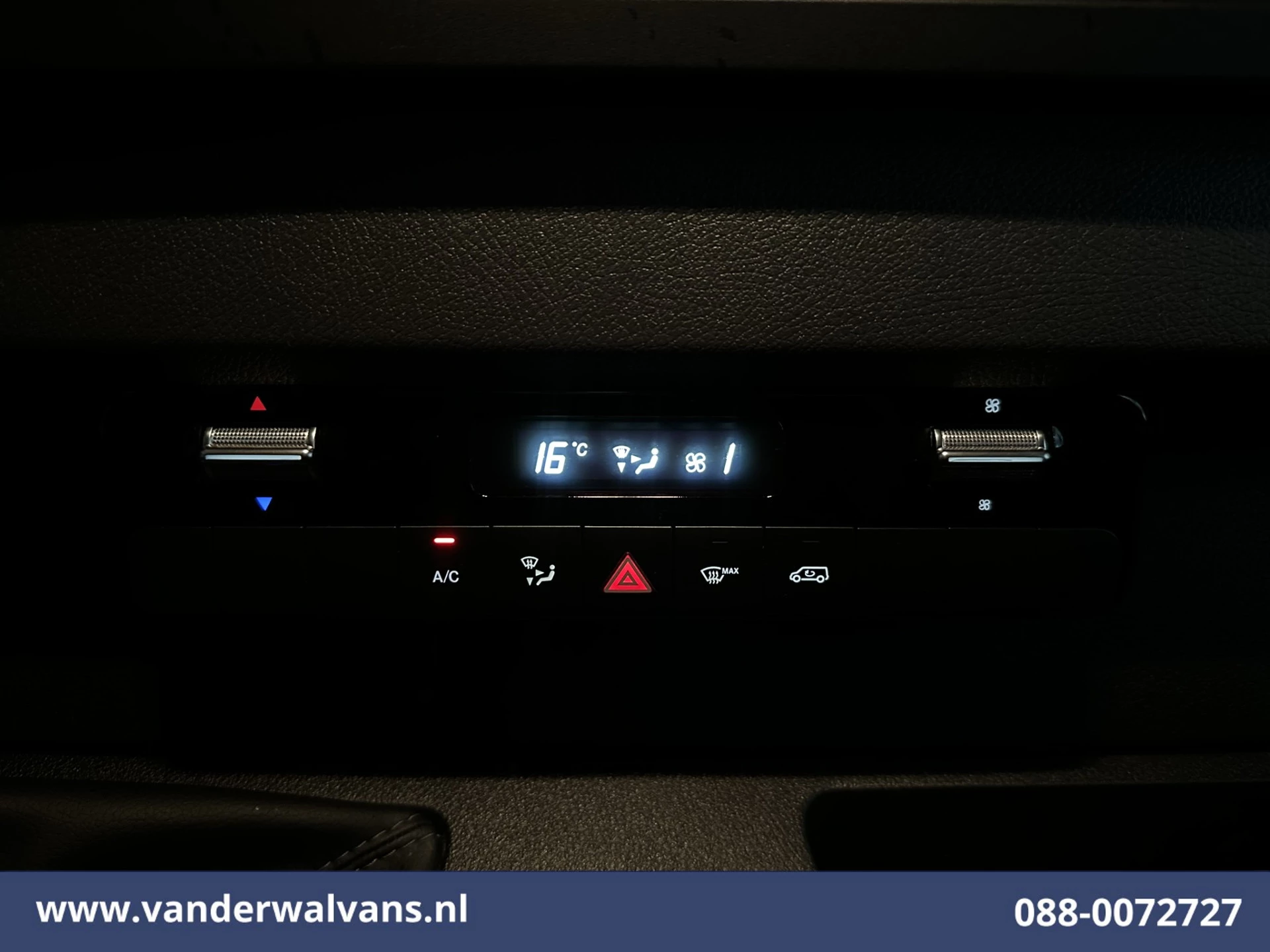 Mercedes-Benz Sprinter 2022 - 317 CDI 170pk L4H2 Supermaxi Euro6 Airco | Camera | Apple Carplay | Android Auto immagine 5