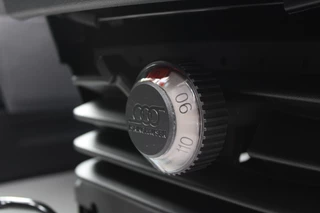 Volkswagen Crafter 2024 - 30 2.0 TDI L3H3 140pk - Navigatie - DAB - Geveerde Stoel - Camera - Carplay - Rijklaar obrazek 21