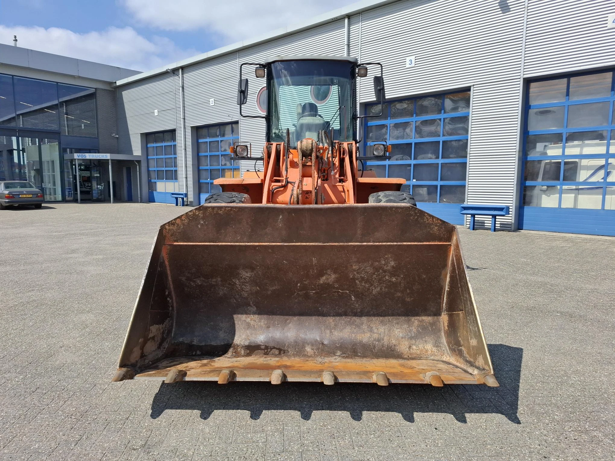 Fiat 2000 - W130A / 8161 HOURS / 96 KW / CENTRAL LUBRICATION SYSTEM / 2000 immagine 3