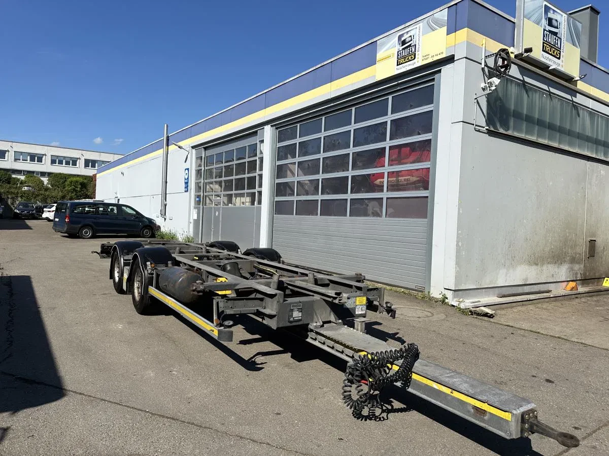 H&W 4 x Tandem Lafette MEGA verzinkt Mitnahmestapl. 7. 2016 - 3 x Tandem Lafette MEGA verzinkt Mitnahmestapl. 7.82 m afbeelding 3