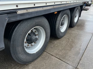 Krone N/A 2021 - SD / Closed Box / Dhollandia / 1x Lift Axle immagine 8