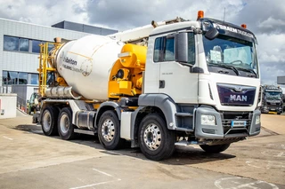 MAN TGS 2014 - 32.400BB+LIEBHERR 8M³+BAND/TAPIS 16m obrazek 4