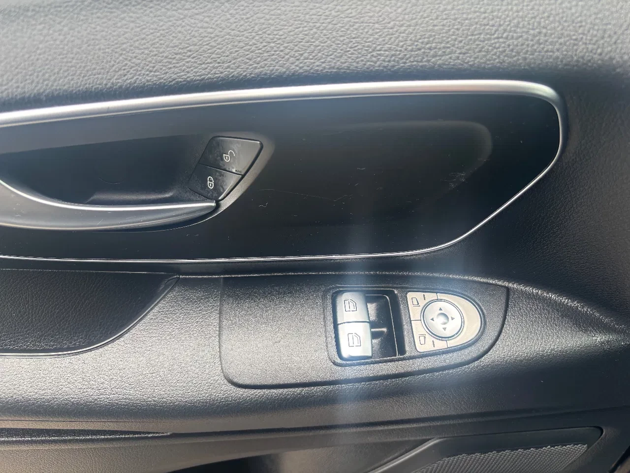 Mercedes-Benz Vito 2022 - 114CDI L2H1 Automaat Airco Navi Cruisecontrol Trekhaak 45900KM obrázek 8
