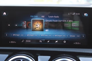Mercedes-Benz CLA 2019 - Shooting Brake 200 163PK AUT7 AMG LINE PANORAMADAK CARPLAY SFEER 18'' WIDESCREEN TREKHAAK image 23