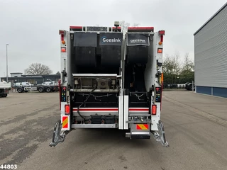 Renault D 26 WIDE Euro 6 Geesink Norba MF 300 Just 126.660 km! 2018 - N/A image 8