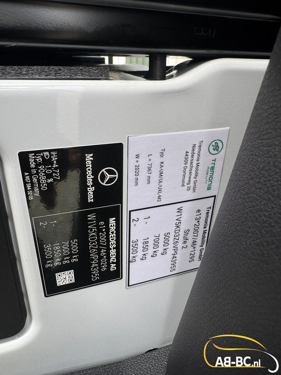Mercedes-Benz Sprinter 2026 - Transfer 45, 23 Seats, Euro 6 image 33