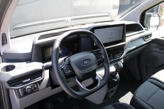 Ford Transit Custom 2024 - 320 2.0 TDCI L2H1 Trend DC 136pk - Carplay - Android - Camera - Trekhaak - LED koplampen - Stoelverwarming - Draadloos laden - Rijklaar image 2
