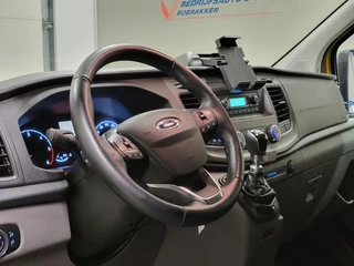 Ford Transit Custom 2022 - 2.0TDCI L2/H1 2800kg Trekgewicht Euro 6! afbeelding 4