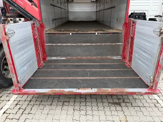 Volvo FM 2007 - 300 4x2 - Livestock 1 deck - Euro 4 - I shift image 16