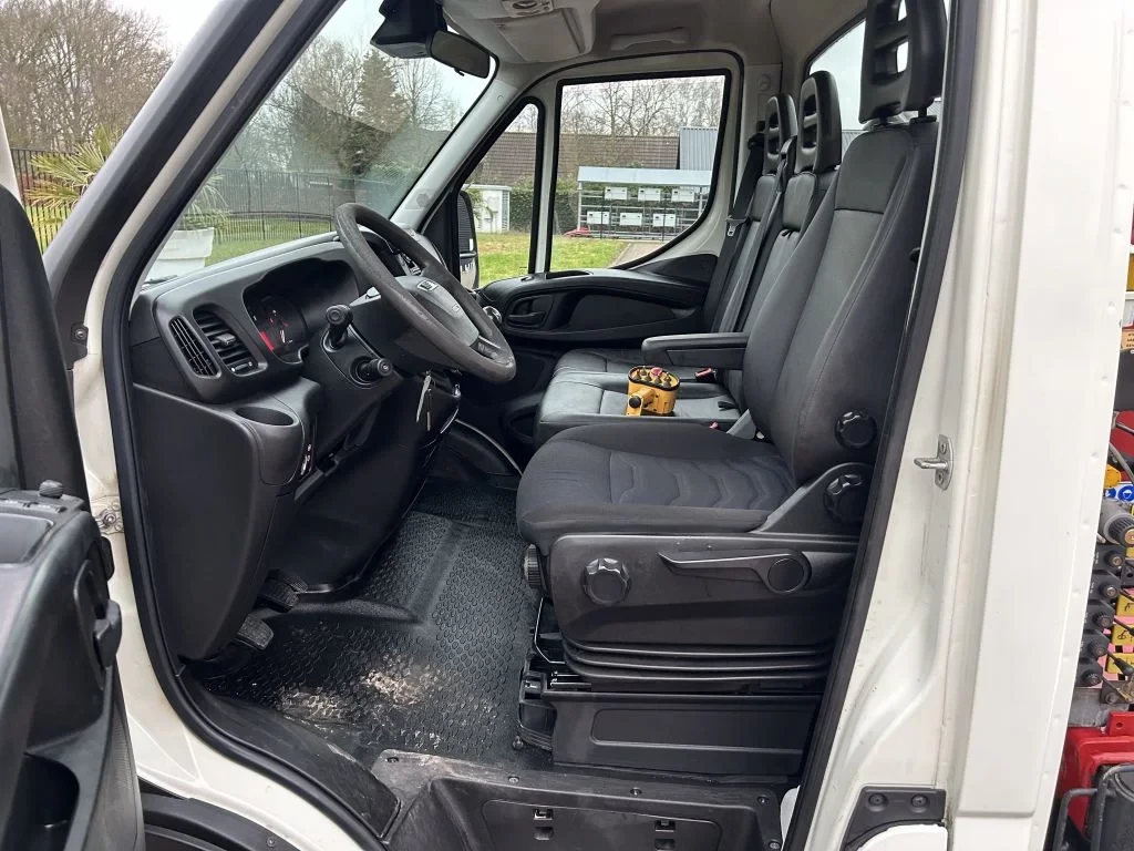Iveco Daily 2016 - 40C17 BE TREKKER 9.3 TON EURO 5 MET KRAAN obrázek 13