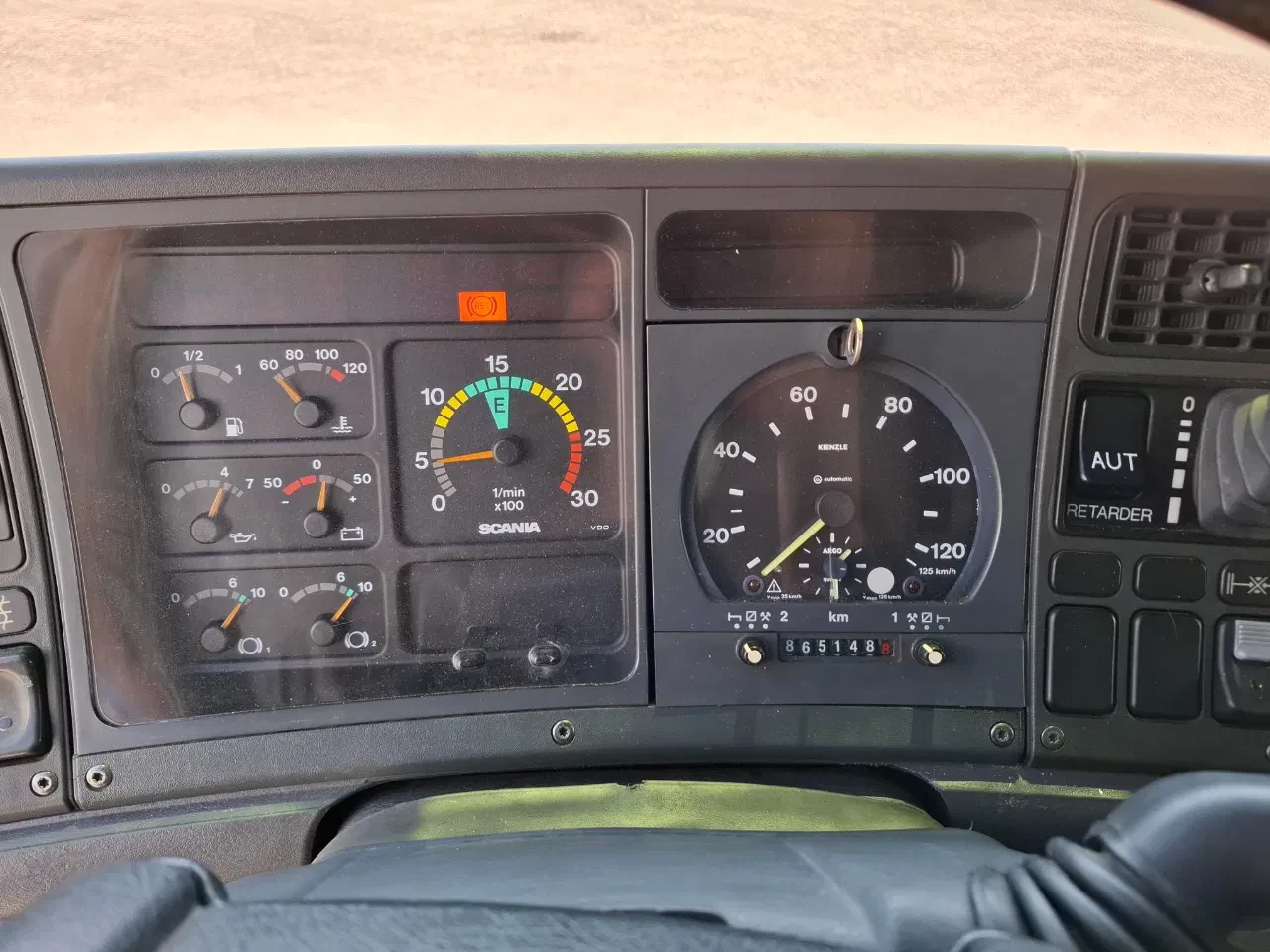 Scania G 2004 - 124G-420 / RETARDER / PALFINGER PK32080 / DOUBLE TANK / AIRCO / GOOD CONDITION / MANUAL / EURO-3 / 2004 immagine 26