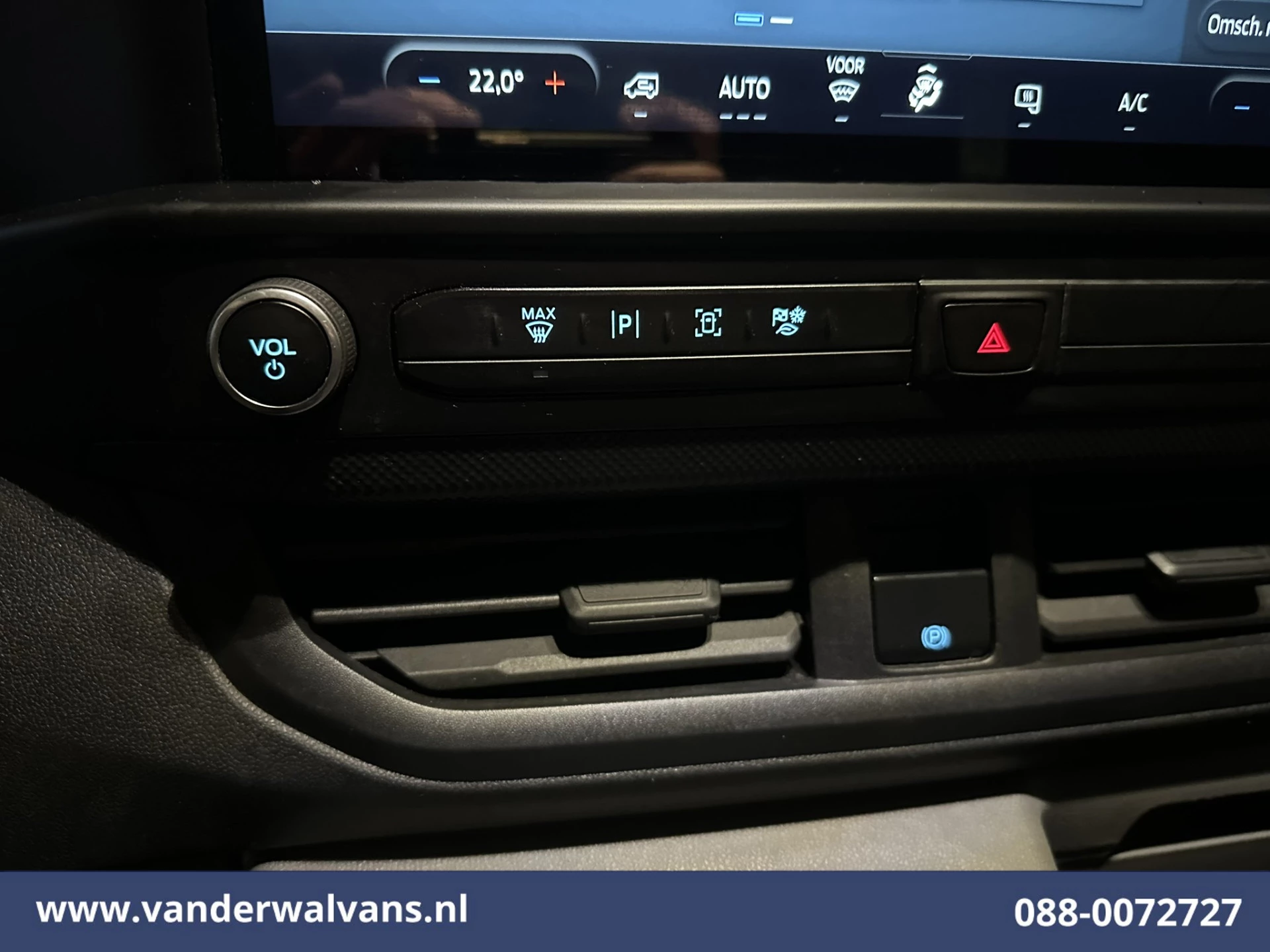 Ford Transit Custom 2024 - 2.0 TDCI 136pk L2H1 Euro6 Airco | Camera | Apple Carplay | Cruisecontrol | LED obrázek 5