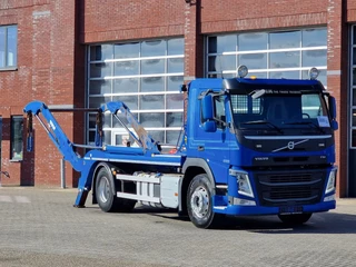 Volvo 340 2019 - FM 4x2 - Skiploader / Absetzkipper JOAB - Euro 6 - I shift te koop