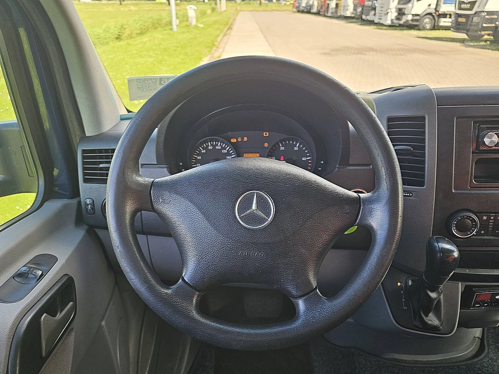 Mercedes-Benz Sprinter 2013 - 516 obrázek 11